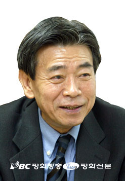 한수산 요한 크리소스토모 (소설가)