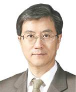 이윤식 (후고, 서울대 명예교수)