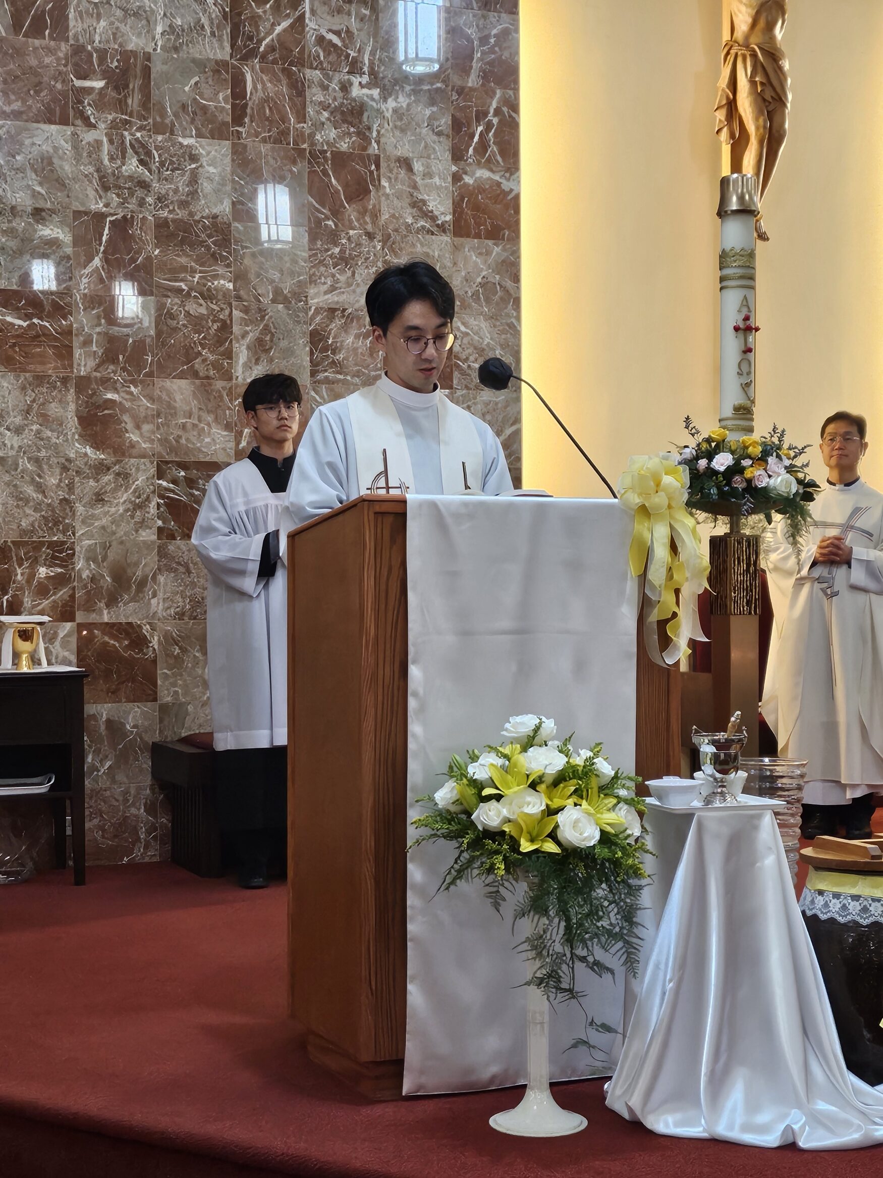 (2026 주님 부활 대축일 – 파스카 성야) Holy Saturday At the Easter Vigil in the Holy Night of Easter